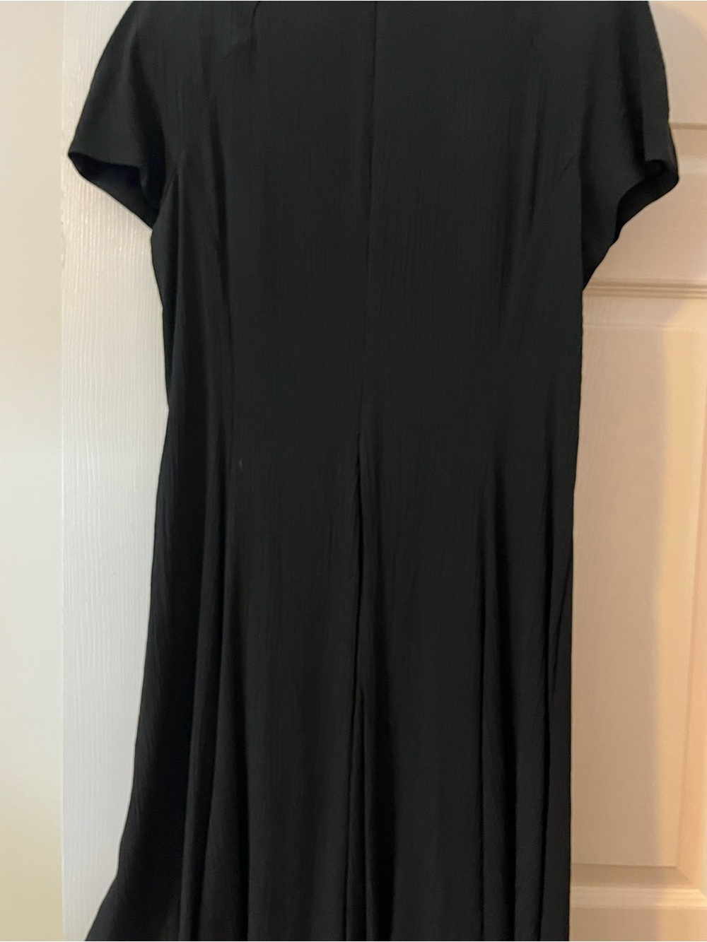 Liz Claiborne Black Dress with Short Sleeves